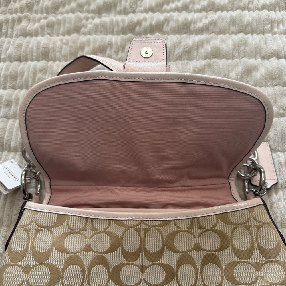 NWT Coach SoHo Signature Monogram Light Pink Trim Flap Bag F17093 - Picture 6 of 10